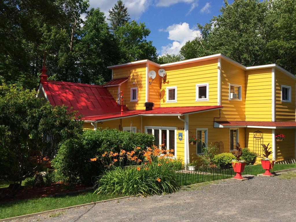 Chez Lulu Et Lutin Bed & Breakfast Rawdon Exterior photo